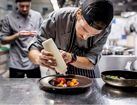 Essen wird schön angerichtet