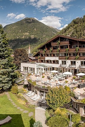 Hotel Rita Sommerbild