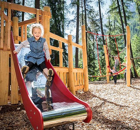 Waldspielplatz für Kinder