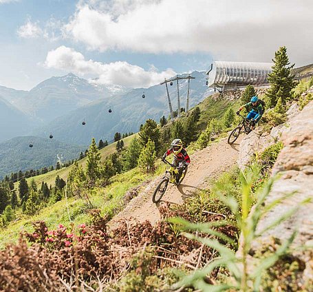 Mountainbiker im Gelände