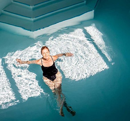 Indoor Pool Hotel Rita