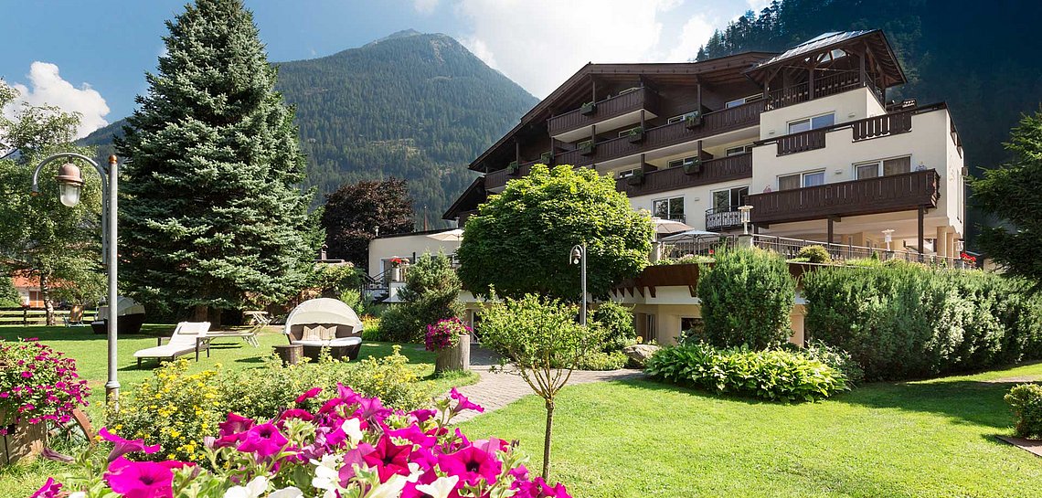 Aussenansicht Hotel Rita Sommer